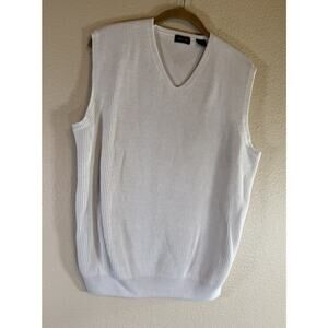 IZOD Sweater Vest Mens Medium Ivory Ribbed Knit Pullover Academia Classic Preppy